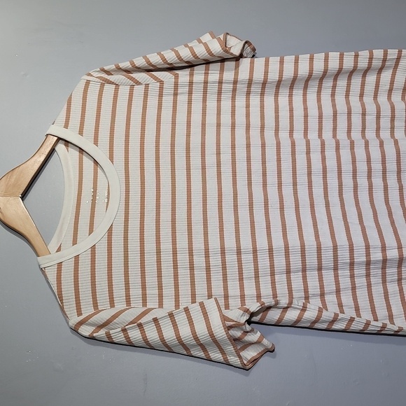 A New Day Striped White Tan Short Sleeve Tee - Picture 2 of 7